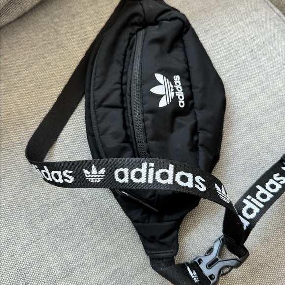 Adidas Black Trefoil Waist Pack - Picture 5 of 5